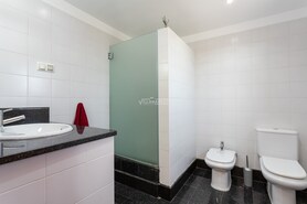 Moradia T5 - S�o Br�s de Alportel, S�o Br�s de Alportel, Faro (Algarve) - Miniatura: 37/50