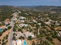 Moradia T5 - S�o Br�s de Alportel, S�o Br�s de Alportel, Faro (Algarve) - Miniatura: 48/50
