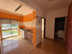 Apartamento T1 - Baixa da Banheira, Moita, Set�bal - Miniatura: 1/9