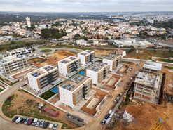 Apartamento T2 - Alvor, Portimo, Faro (Algarve) - Miniatura: 1/41
