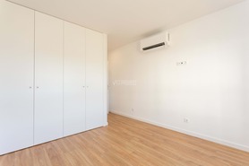 Apartamento T3 - Afonsoeiro, Montijo, Set�bal - Miniatura: 36/48
