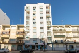 Apartamento T2 - Olho, Olho, Faro (Algarve) - Miniatura: 1/27