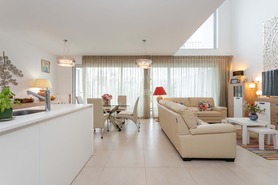 Moradia T3 - Albufeira, Albufeira, Faro (Algarve) - Miniatura: 5/27