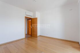 Apartamento T3 - Loul�, Loul�, Faro (Algarve) - Miniatura: 36/40