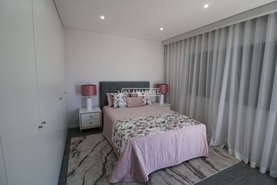 Apartamento T2 - Quelfes, Olho, Faro (Algarve) - Miniatura: 25/58