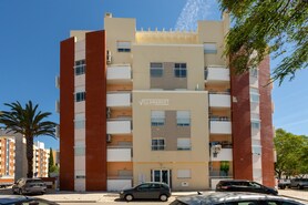 Apartamento T3 - Loul�, Loul�, Faro (Algarve)