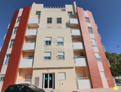 Apartamento T3 - Loul�, Loul�, Faro (Algarve)