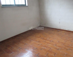 Armaz�m T0 - Pussos, Alvai�zere, Leiria - Miniatura: 7/11