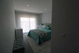 Apartamento T3 - Quelfes, Olho, Faro (Algarve) - Miniatura: 52/58
