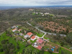 Moradia T1 - N�o Definido, N�o Definido, N�o Definido - Miniatura: 10/32