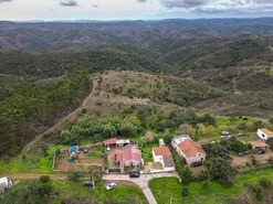 Moradia T1 - N�o Definido, N�o Definido, N�o Definido - Miniatura: 16/32