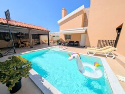 Moradia T5 - No Definido, No Definido, No Definido