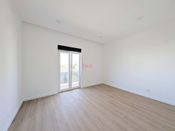 Apartamento T3 - No Definido, No Definido, No Definido - Miniatura: 17/37