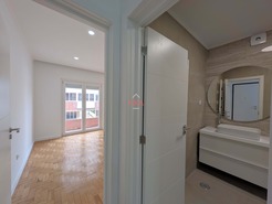 Apartamento T3 - N�o Definido, N�o Definido, N�o Definido - Miniatura: 15/33