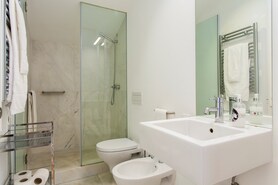 Apartamento T0 - N�o Definido, N�o Definido, N�o Definido - Miniatura: 12/16
