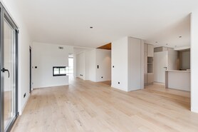 Moradia T5 - N�o Definido, N�o Definido, N�o Definido - Miniatura: 8/33