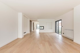 Moradia T5 - N�o Definido, N�o Definido, N�o Definido - Miniatura: 14/33