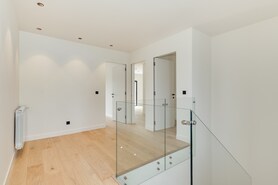 Moradia T5 - N�o Definido, N�o Definido, N�o Definido - Miniatura: 17/33