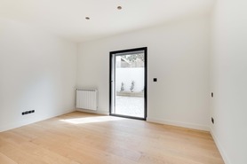 Moradia T5 - N�o Definido, N�o Definido, N�o Definido - Miniatura: 18/33