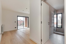 Moradia T5 - N�o Definido, N�o Definido, N�o Definido - Miniatura: 22/33