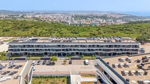Apartamento T4 - Serra de Carnaxide, Amadora, Lisboa - Miniatura: 34/39