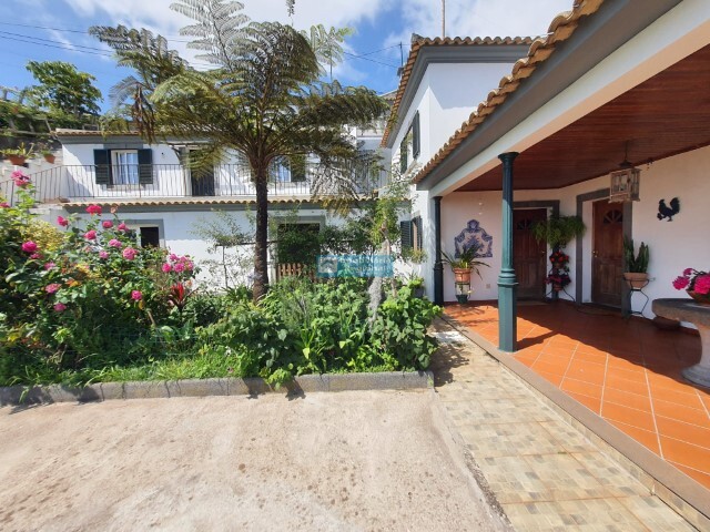 Moradia T5 - Caniço, Santa Cruz, Ilha da Madeira - Imagem grande