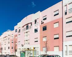 Apartamento T2 - Frielas, Loures, Lisboa