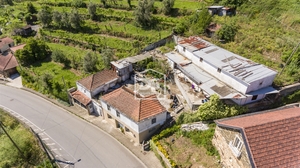 Moradia T3 - Raiva, Castelo de Paiva, Aveiro - Miniatura: 2/24