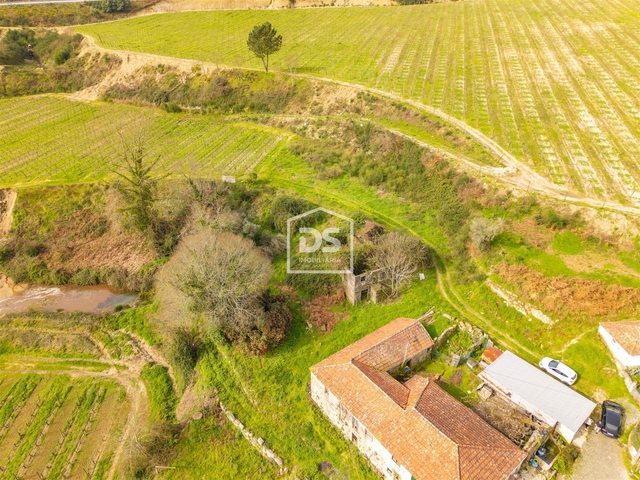 Moradia T0 - Castel�es, Penafiel, Porto - Imagem grande