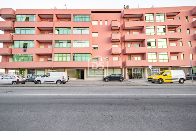 Apartamento T2 - Paredes, Paredes, Porto - Imagem grande