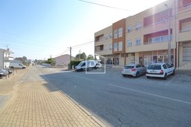 Loja T0 - Nespereira, Lousada, Porto - Miniatura: 19/20