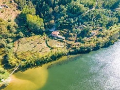 Moradia > T6 - Santa Maria de Sardoura, Castelo de Paiva, Aveiro - Miniatura: 19/24