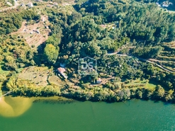 Moradia > T6 - Santa Maria de Sardoura, Castelo de Paiva, Aveiro - Miniatura: 24/24