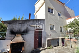 Moradia T4 - Santiago de Pies, Cinfes, Viseu