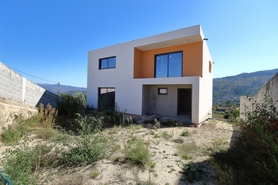 Moradia T4 - Santiago de Pies, Cinfes, Viseu