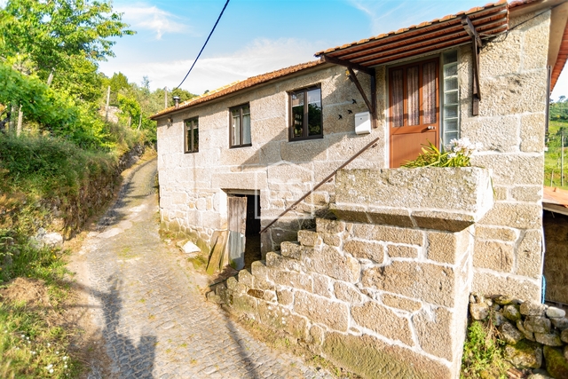 Moradia T3 - Ferreiros de Tendais, Cinfães, Viseu - Imagem grande