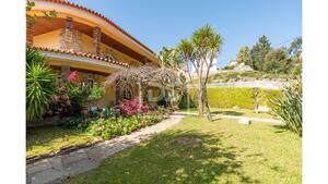 Moradia T4 - Sobrado, Castelo de Paiva, Aveiro - Miniatura: 1/24