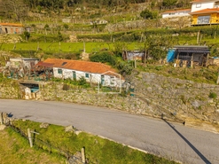 Moradia T1 - Sobrado, Castelo de Paiva, Aveiro - Miniatura: 1/15