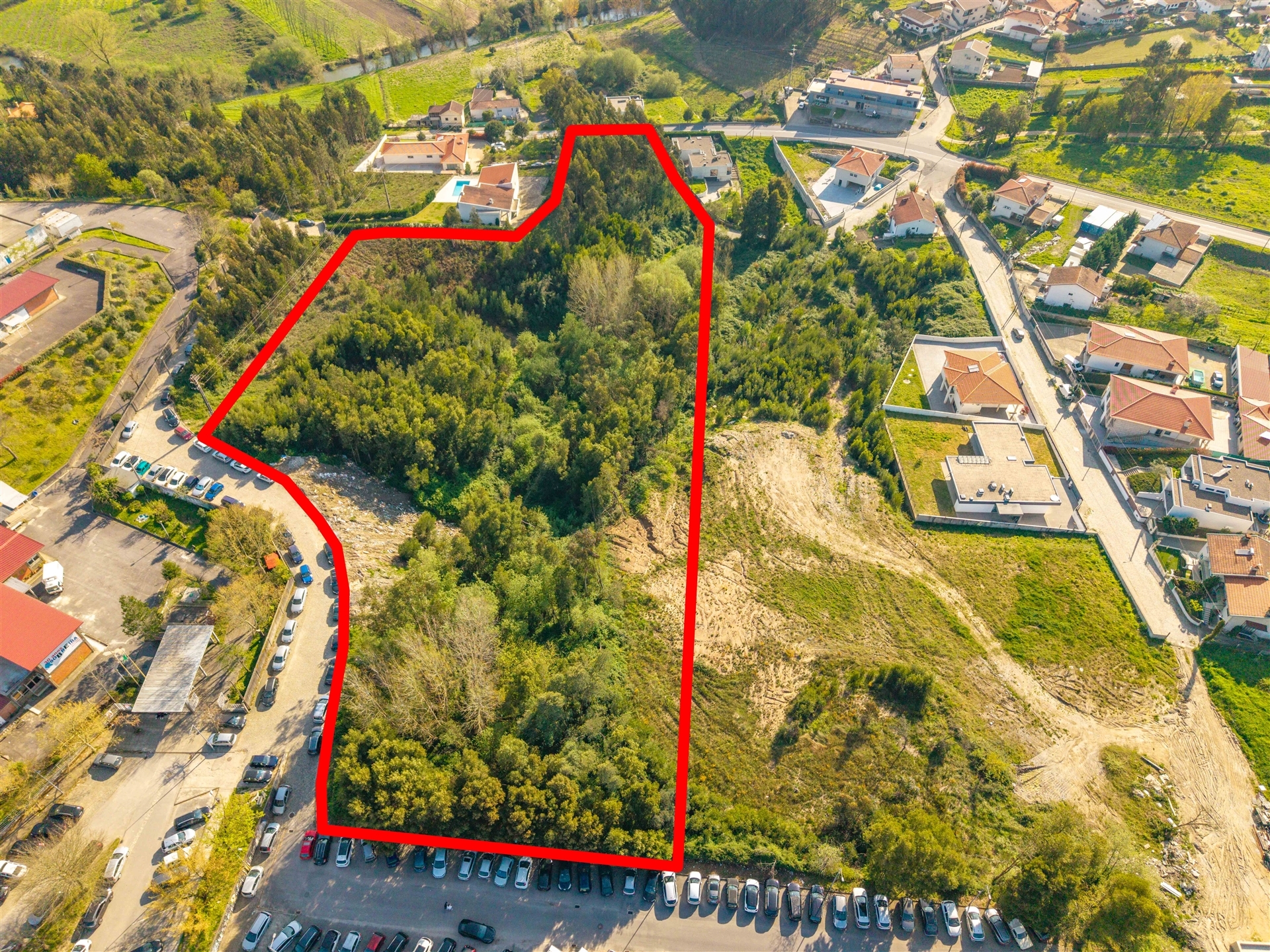 Moradia T4 - Sobrado, Castelo de Paiva, Aveiro - Miniatura: 12/24