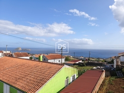 Moradia T2 - Ribeirinha, Angra do Heroismo, Ilha Terceira - Miniatura: 15/24