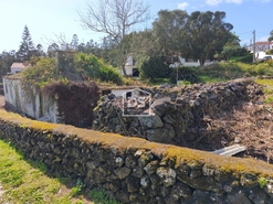 Moradia T3 - Angra do Heroismo, Angra do Heroismo, Ilha Terceira - Miniatura: 17/17