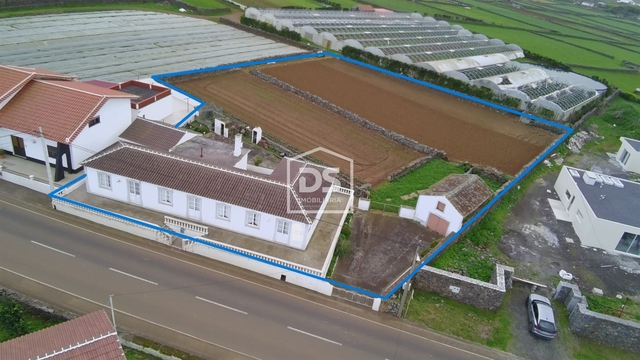 Apartamento T5 - Cabo da Praia, Praia da Vit�ria, Ilha Terceira - Imagem grande