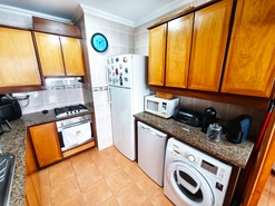 Apartamento T2 - Praia da Vitria, Praia da Vitria, Ilha Terceira - Miniatura: 22/24