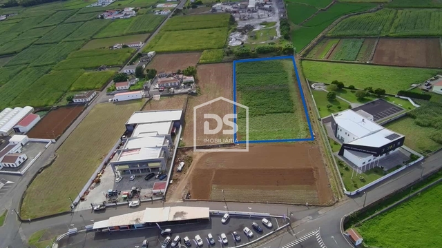 Terreno R�stico T0 - Praia da Vit�ria, Praia da Vit�ria, Ilha Terceira - Imagem grande