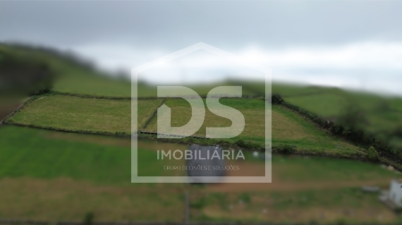 Terreno Urbano T0 - Praia da Vit�ria, Praia da Vit�ria, Ilha Terceira - Imagem grande