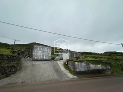 Moradia T5 - Rosais, Velas, Ilha de S. Jorge - Miniatura: 10/24