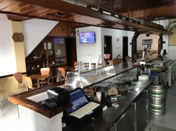 Bar/Restaurante T4 - Velas, Velas, Ilha de S. Jorge - Miniatura: 17/24