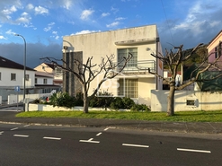 Moradia T3 - Velas, Velas, Ilha de S. Jorge - Miniatura: 16/24