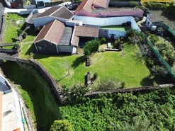 Moradia T2 - Altares, Angra do Heroismo, Ilha Terceira - Miniatura: 2/24