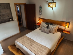 Moradia T2 - Altares, Angra do Heroismo, Ilha Terceira - Miniatura: 13/24